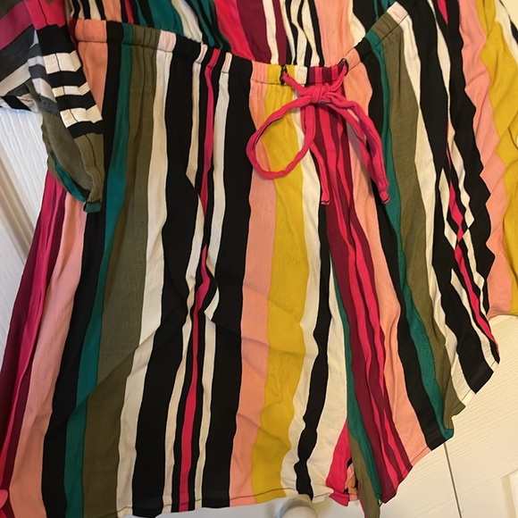 Express Striped Off The Shoulder Flutter Sleeve Romper - Picture 3 of 4